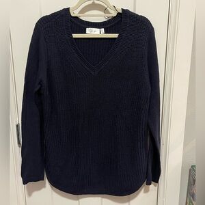 RD Style - Navy V-Neck Tunic sweater - size L